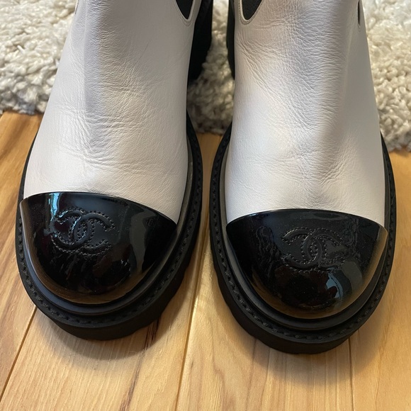 Chanel Short Boots - Picture 4 of 6